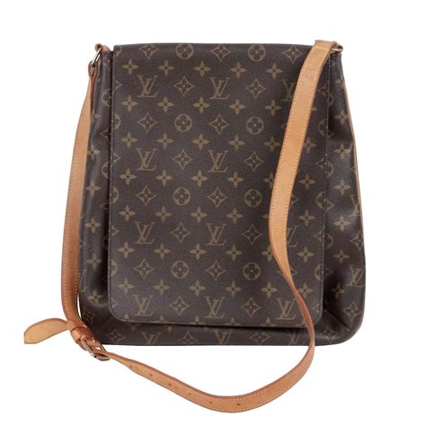 louis vuitton flap bag|louis vuitton bag round.